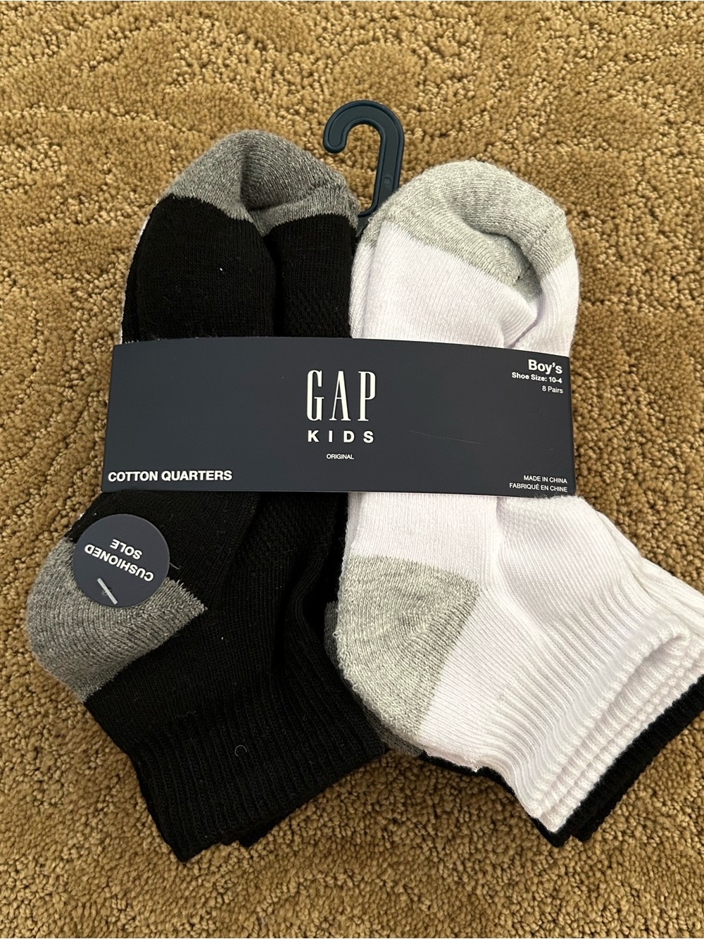 GAP Kids Boys Cotton Quarter Socks - Black, Grey & White (8 Pack)